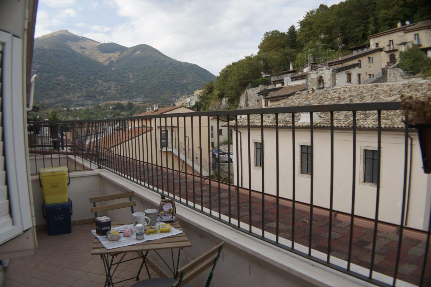 Casa Vacanze Donna Lucia Castel Di Sangro Eksteriør bilde