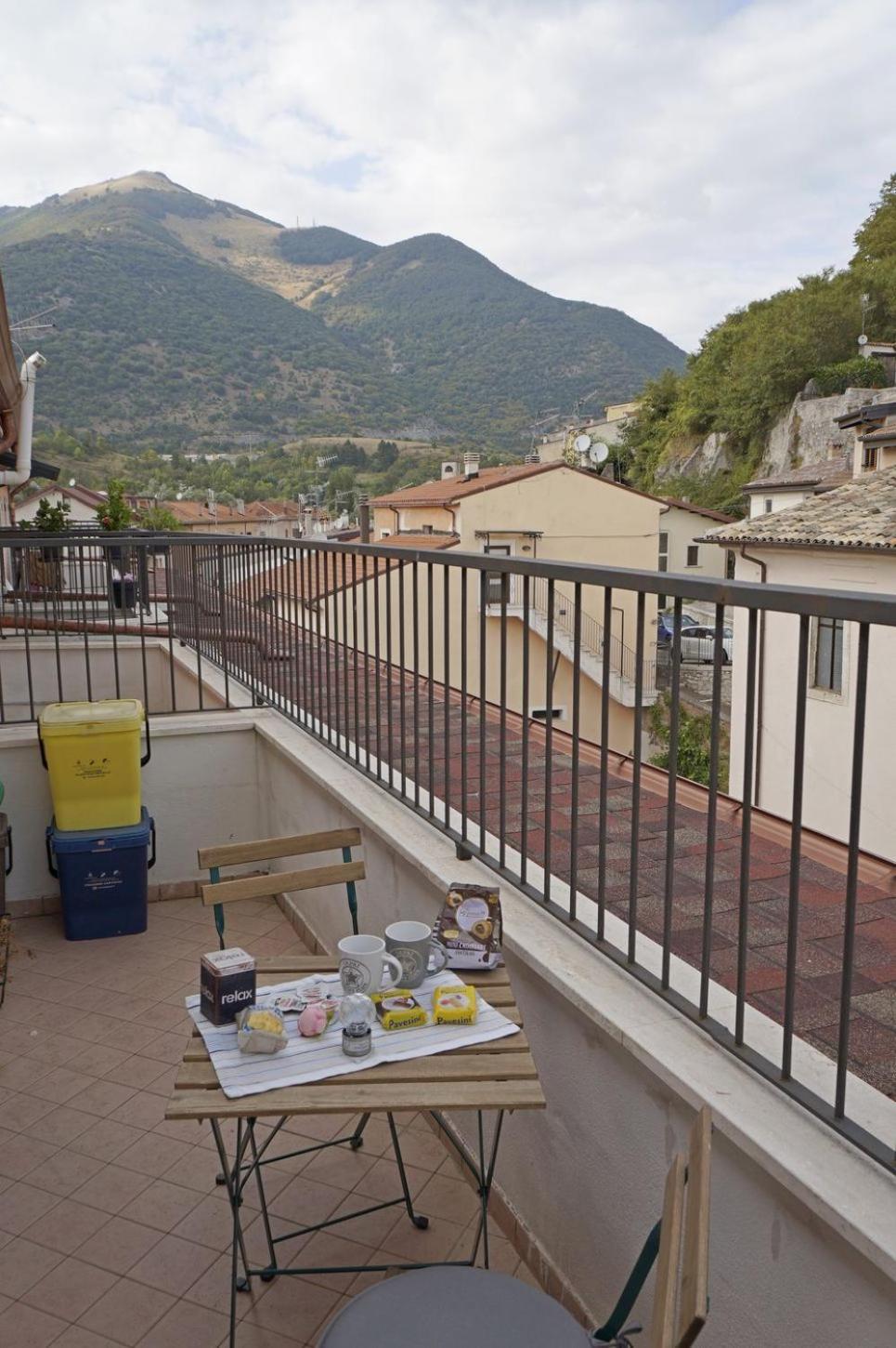 Casa Vacanze Donna Lucia Castel Di Sangro Eksteriør bilde