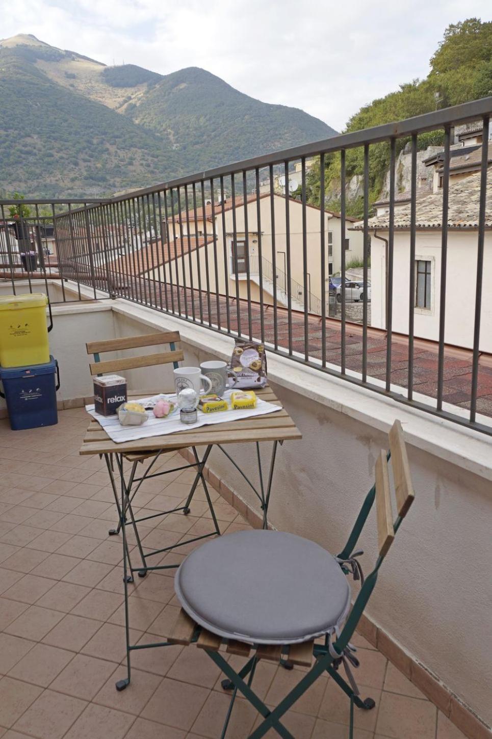 Casa Vacanze Donna Lucia Castel Di Sangro Eksteriør bilde